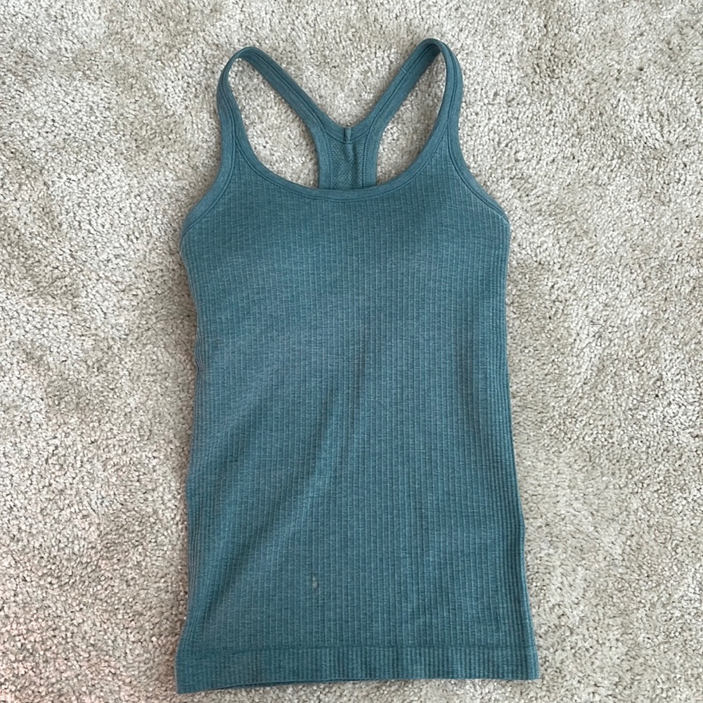 Lululemon tank top